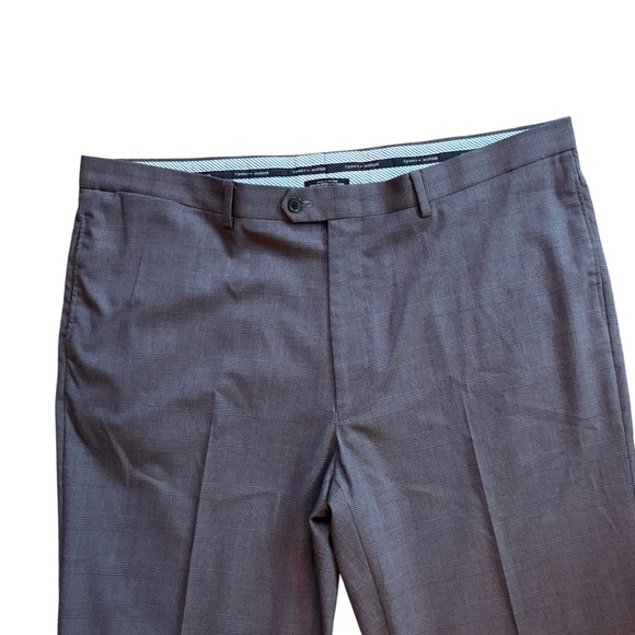 Tommy Hilfiger Dress Pants 40x32 gray slacks men’s bottoms workwear grid pattern - Picture 3 of 11